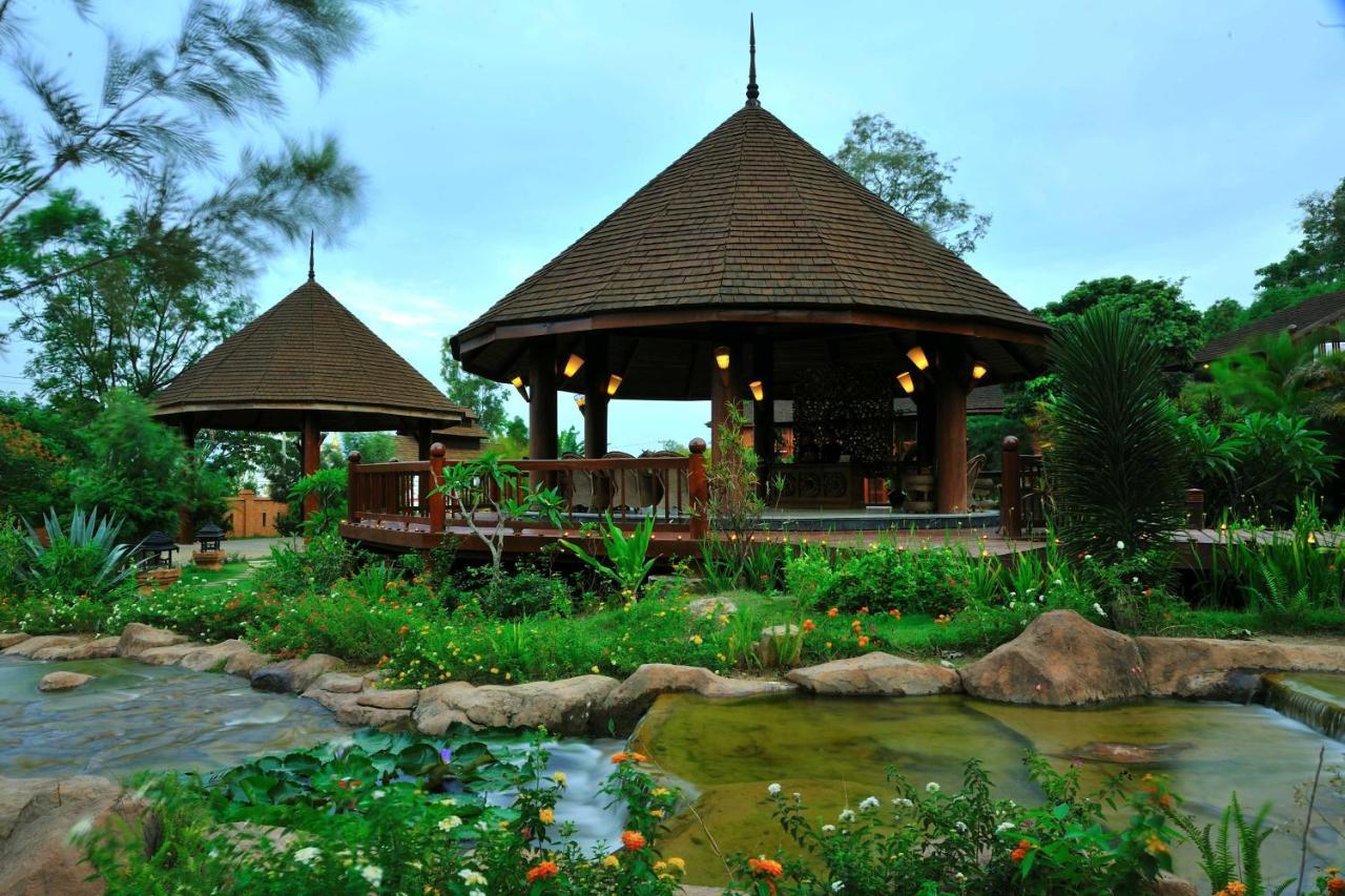 Pristine Lotus Resort Nyaung Shwe Exterior foto